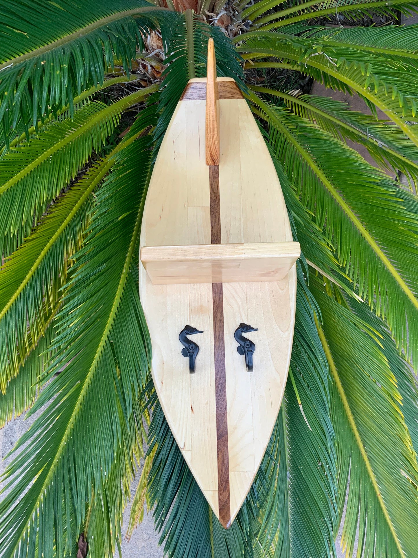 Surfboard shelf